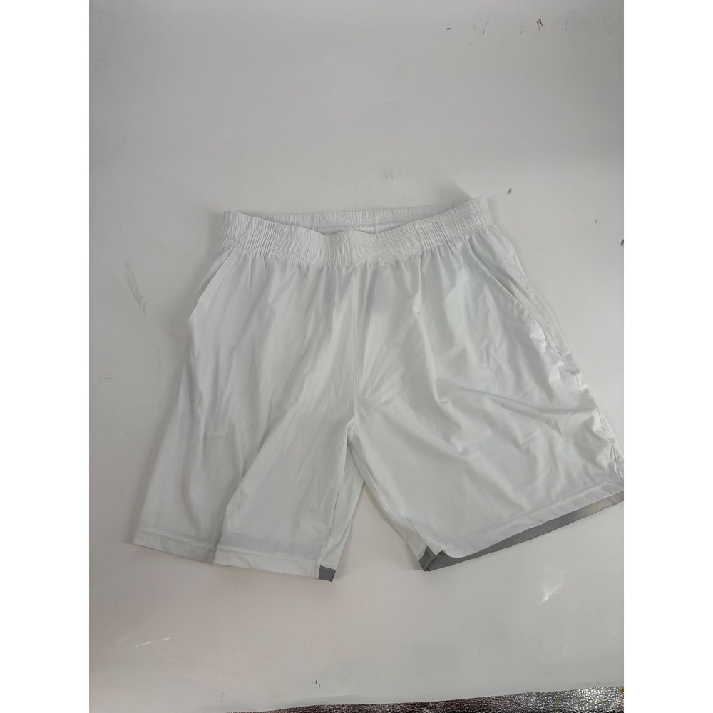 Ultra Performance Mens White Athletic Gym Shorts Size Medium Drawstring Pockets